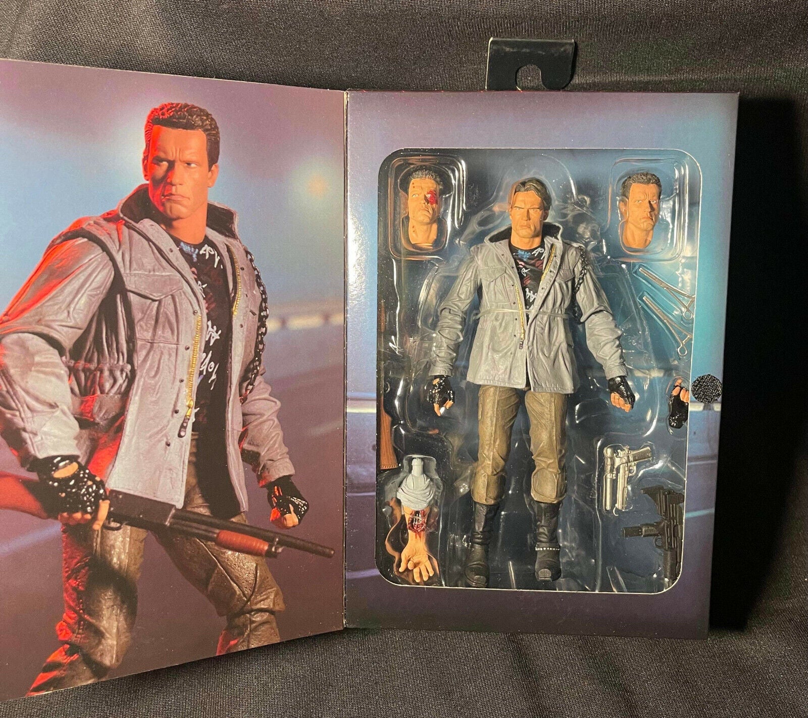 Neca Terminator Ultimate T-800 Tech Noir (2015 NIB, Arnold Schwarzenegger