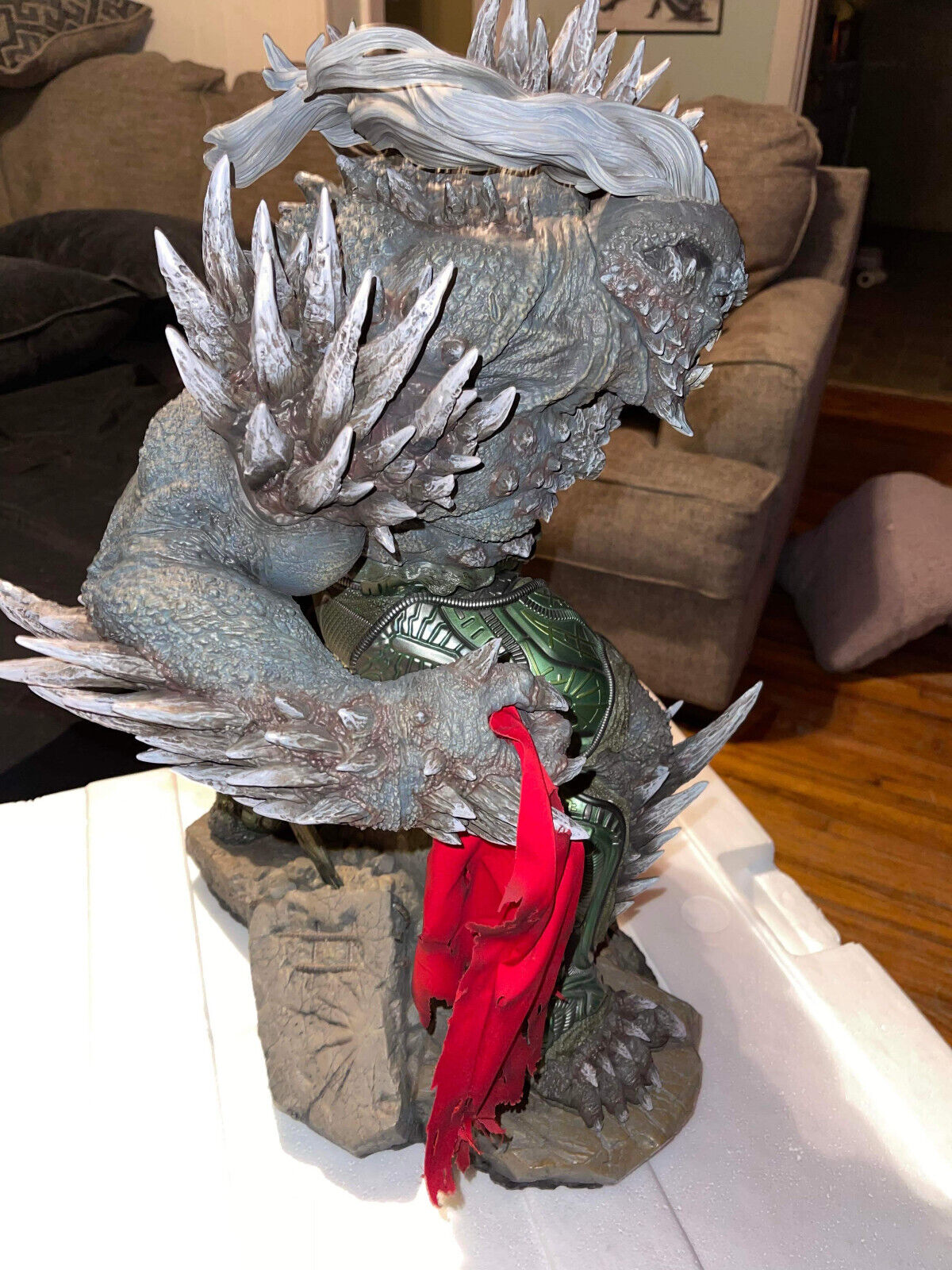 Doomsday DC Comics aquette Sideshow Collectible Statue