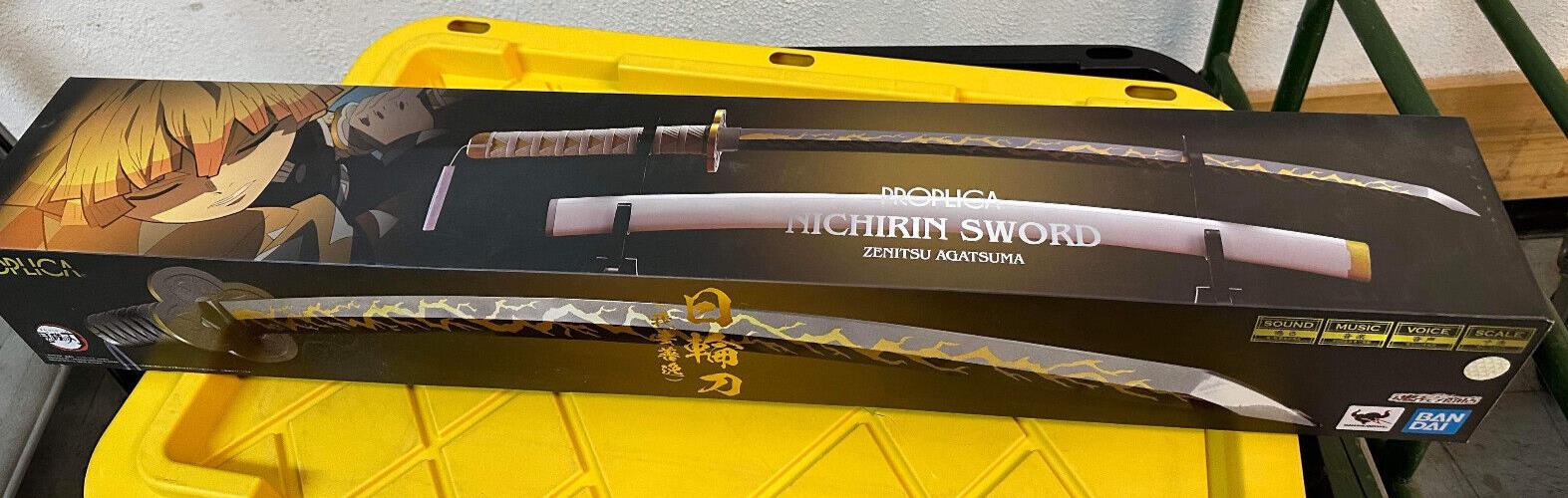 Bandai Demon Slayer Zenitsu Agatsuma Nichirin Sword Proplica Kimetsu no Yaiba