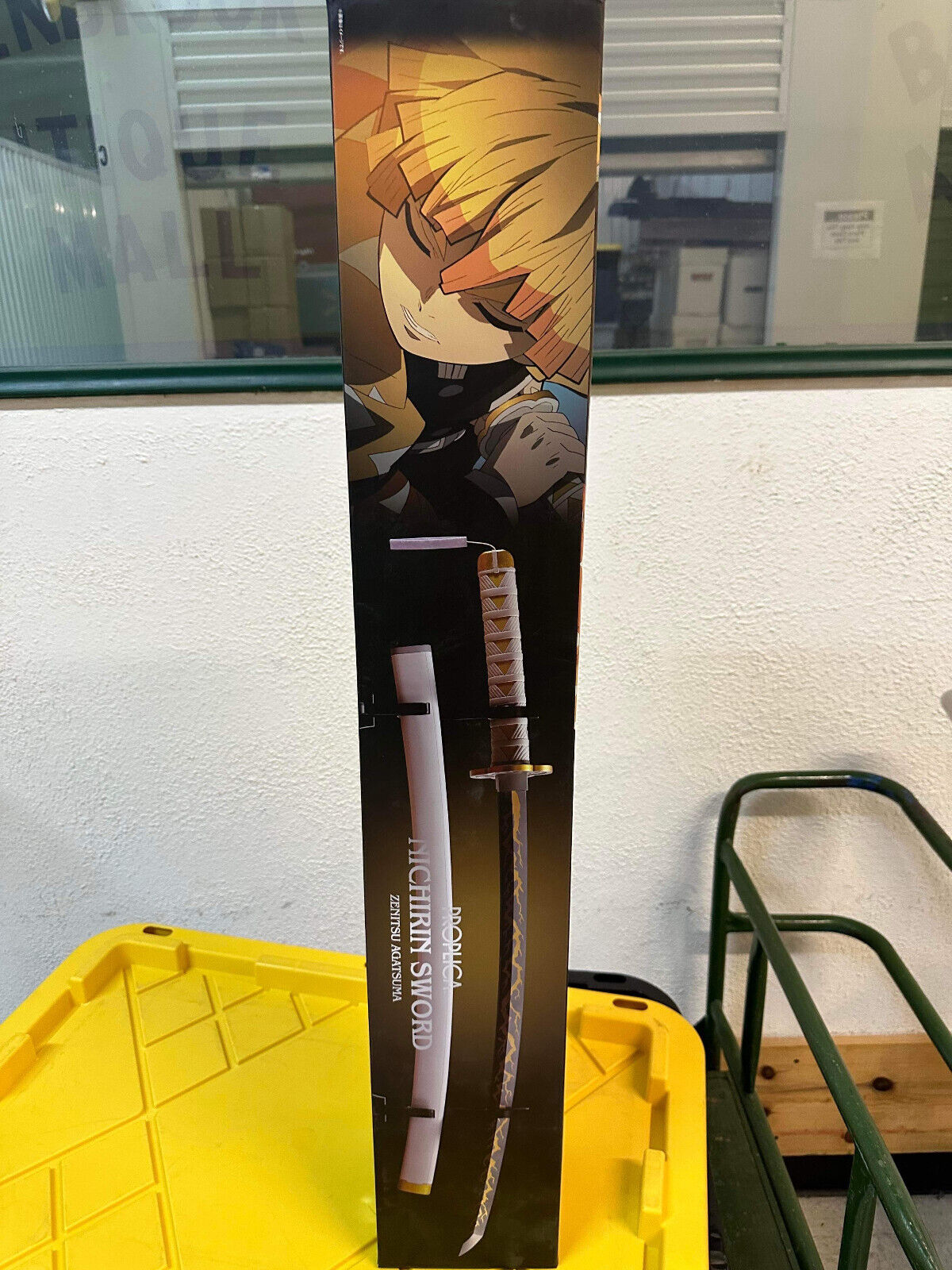 Bandai Demon Slayer Zenitsu Agatsuma Nichirin Sword Proplica Kimetsu no Yaiba