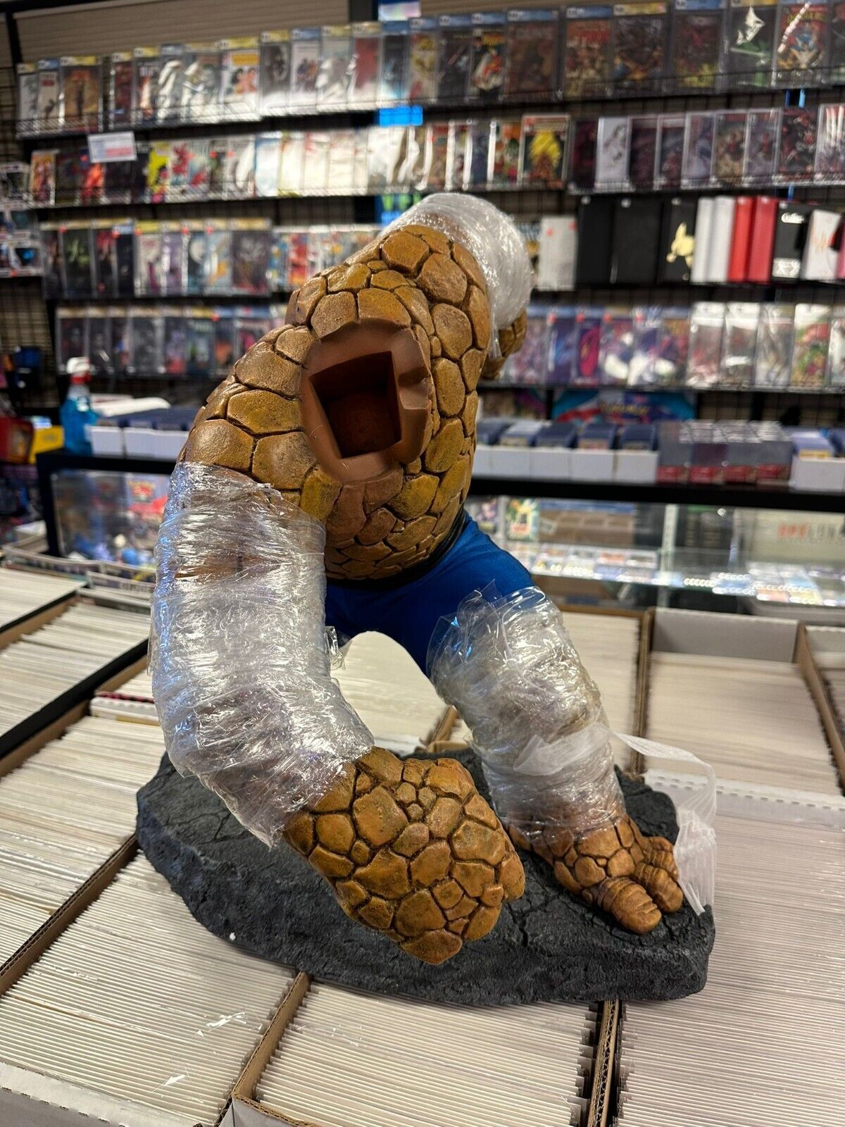 Sideshow collectibles Premium Format Thing “pants version “Statue 1/4