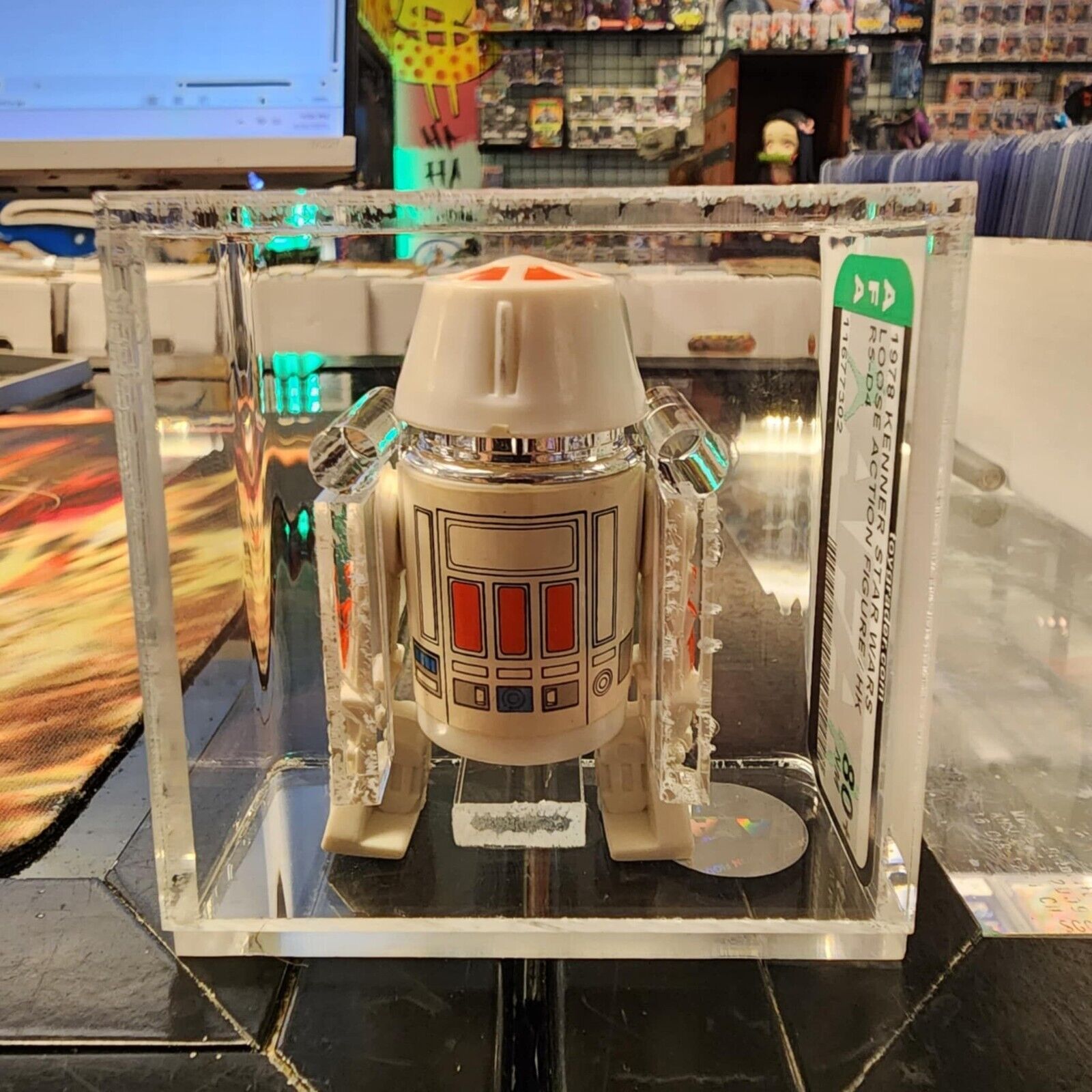 1978 Star Wars R5-D4 Droid. AFA Grade 80+ Loose Figure