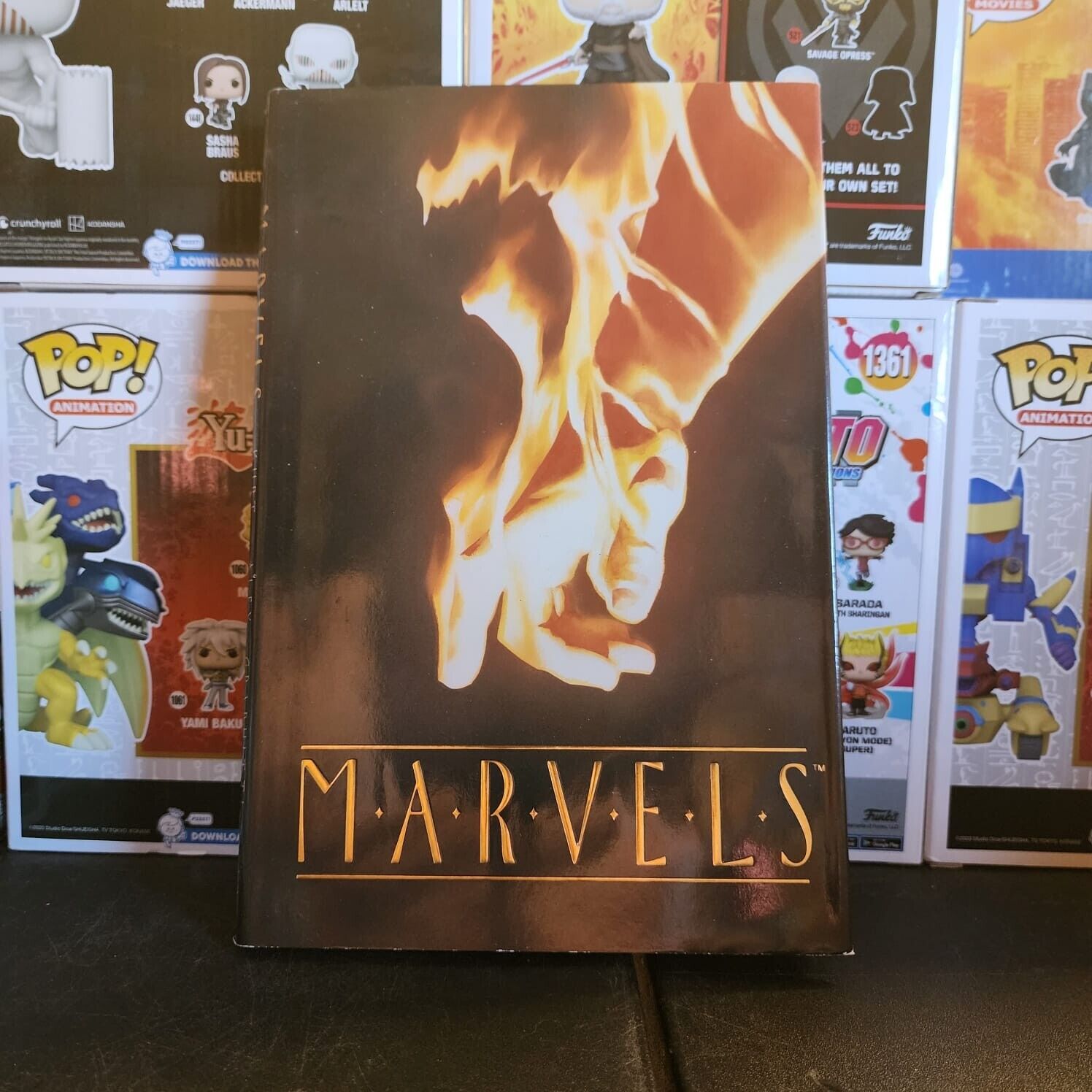 Marvels Limited Edition Signed & Numbered HC Rare Alex Ross 4199/8500