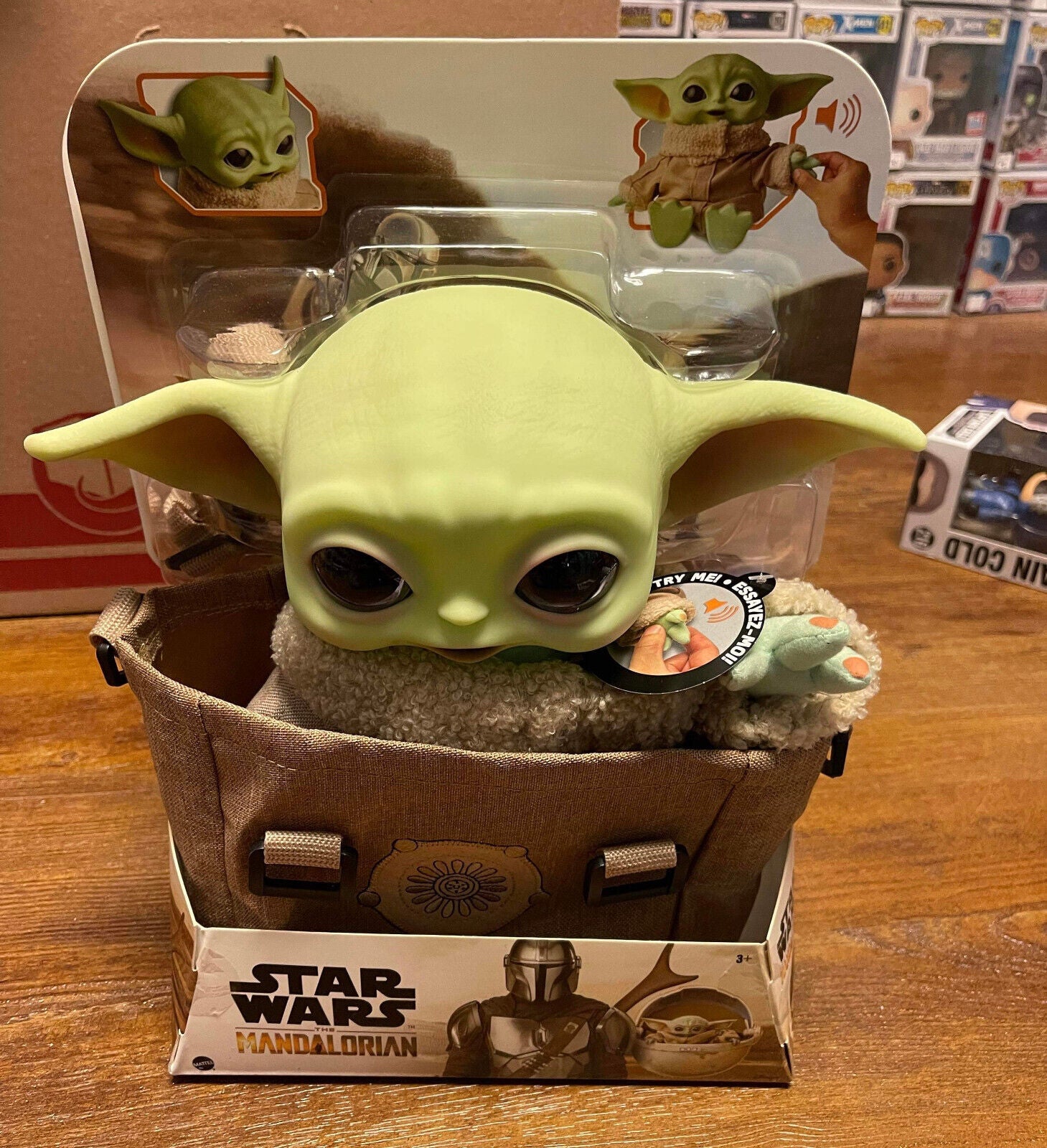 Star Wars Mandalorian The Child Baby Yoda 11” Premium Talking Plush Bundle w Bag