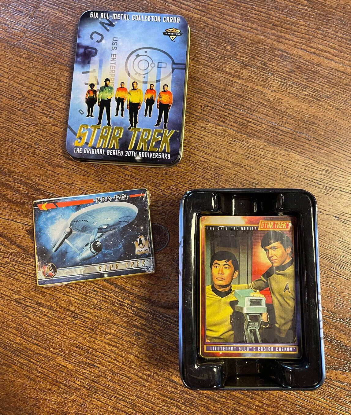 Star Trek 30th Anniversary Gift Edition cards/ tin 1996 Metallic Impressions