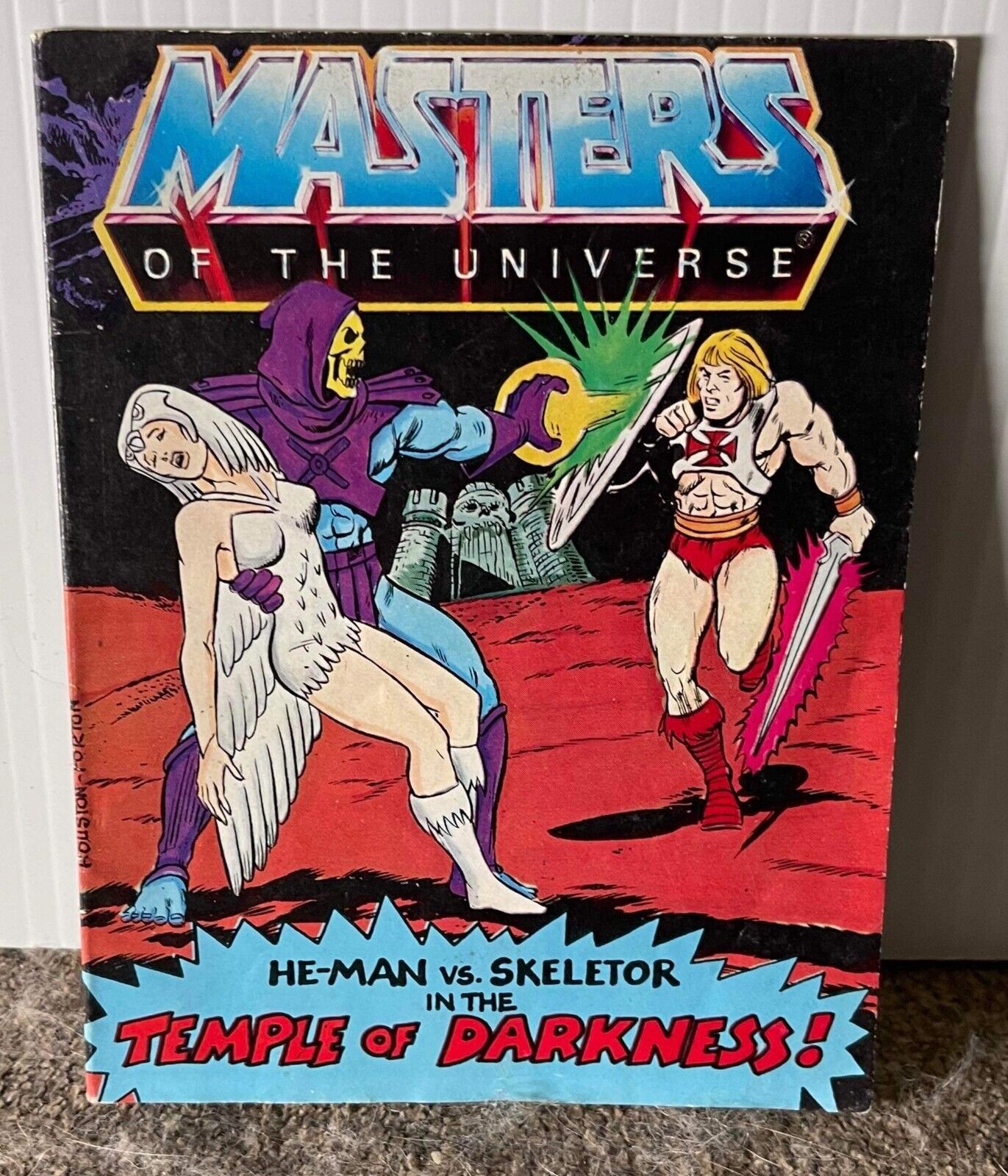 Masters Of The Universe He-Man Vs Skeletor In The Temple of Darkness Mini-Comic