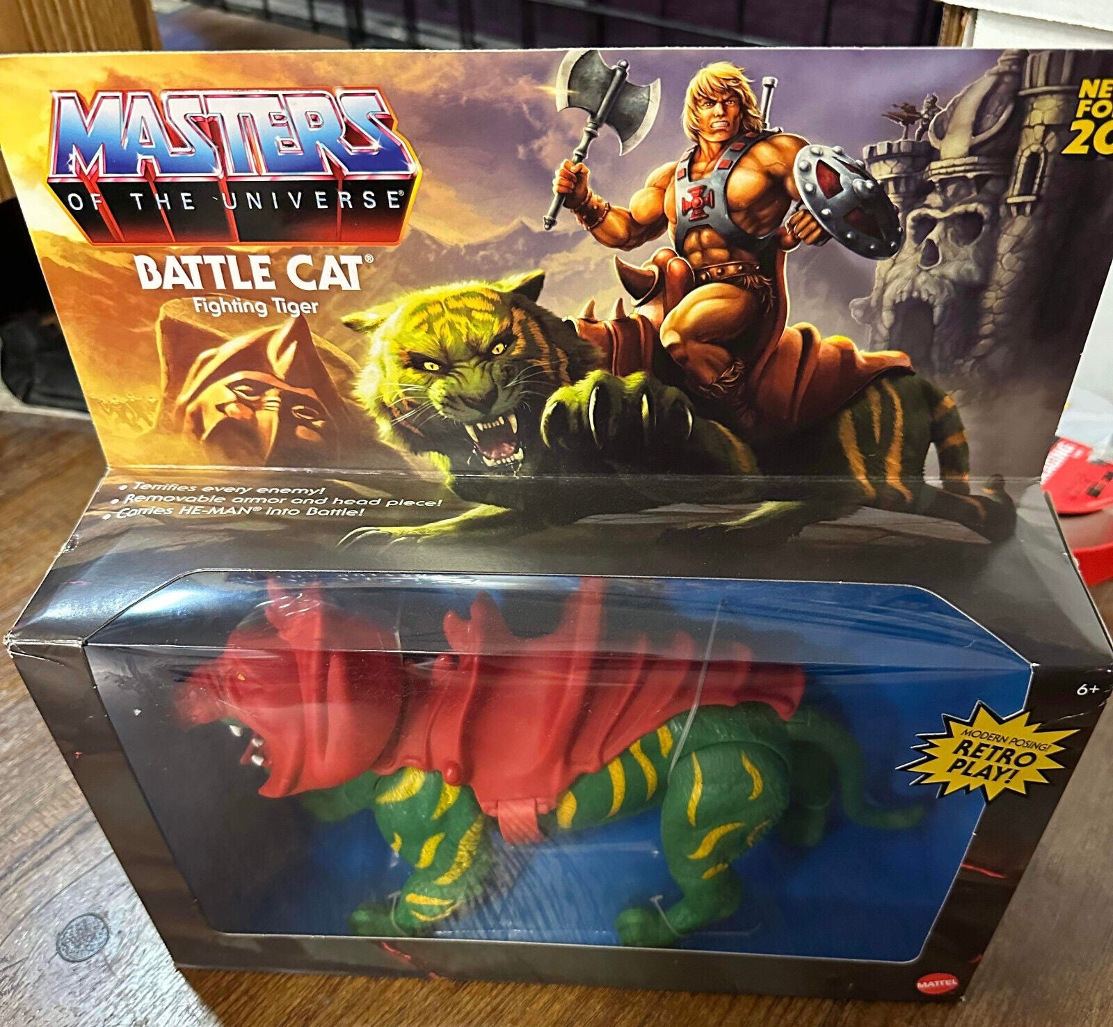Mattel Collectible Masters of the Universe Origins Battle Cat Heroic He-Man