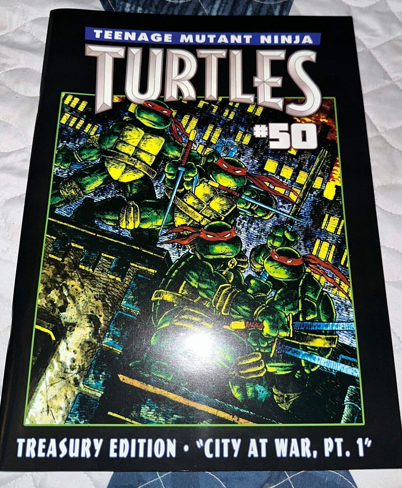 Teenage Mutant Ninja Turtles #50 City at War 1 Treasury Edition IDW Comics 2013
