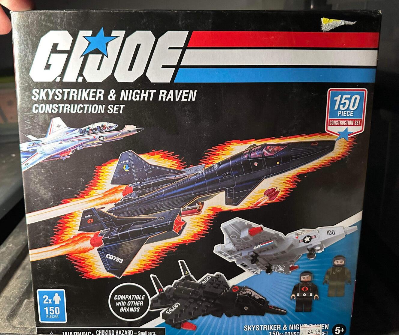 GI Joe - Cobra Night Raven & Skystriker Construction Set 150 Pieces