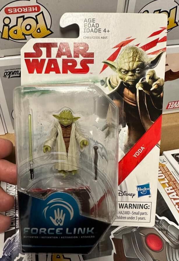 Star Wars Force Link Collection YODA 3.75” Action Figure Hasbro Disney