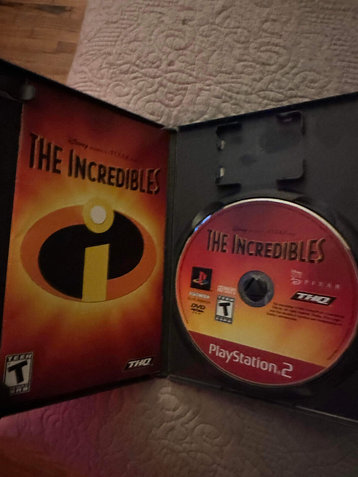 The Incredibles Playstation 2 PS2 Game - Complete W/ Manual Tested