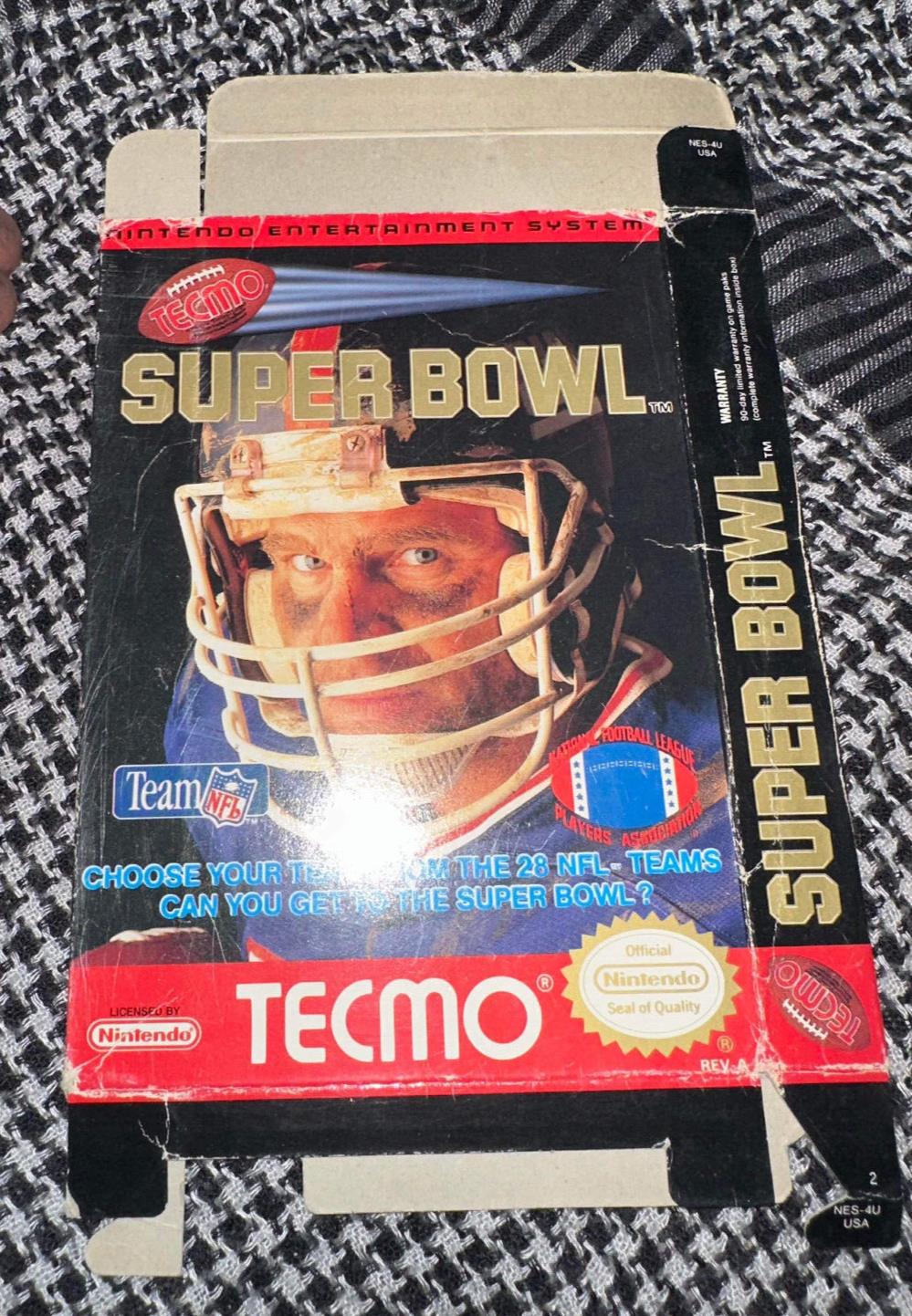 Tecmo Super Bowl (Nintendo Entertainment System, 1991) NES Box Only