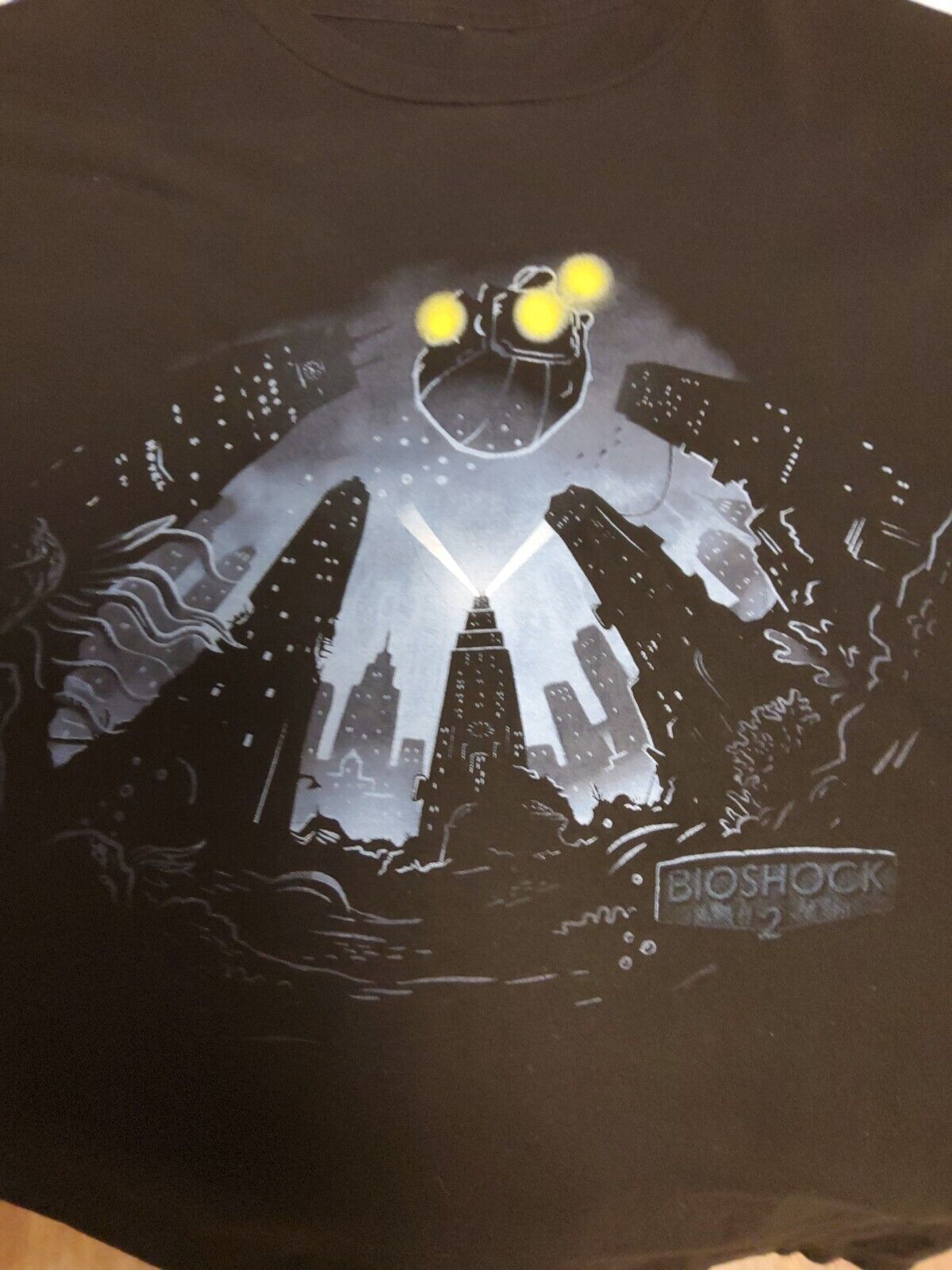 BioShock 2 Small Black Graphic T-Shirt