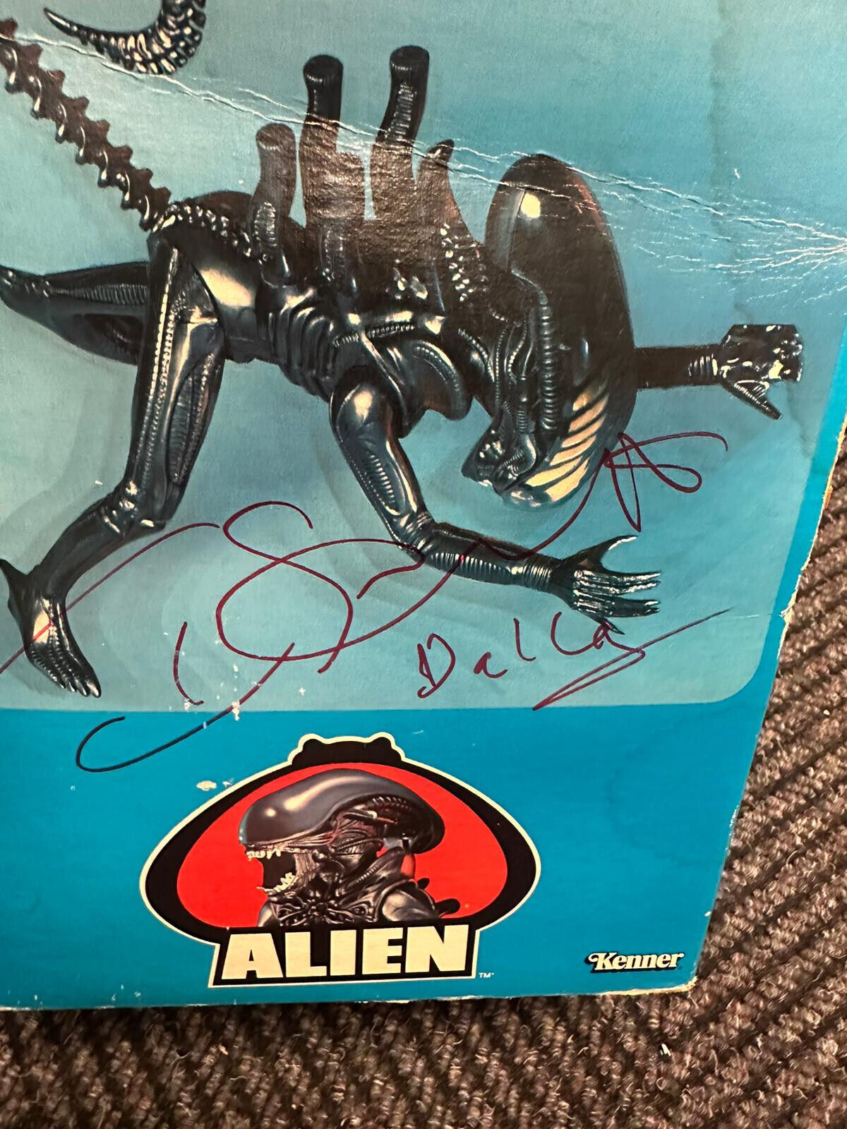 Vintage Kenner Alien Figure - Signed by Several  Original Cast Members